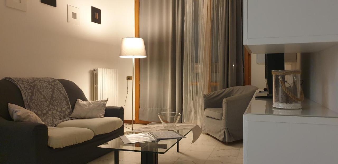 Magenta Comfort Apartment Екстер'єр фото